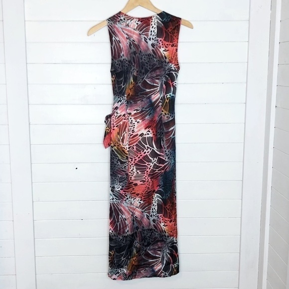 L'Academie The Susie Midi Dress in Abstract - Picture 5 of 7